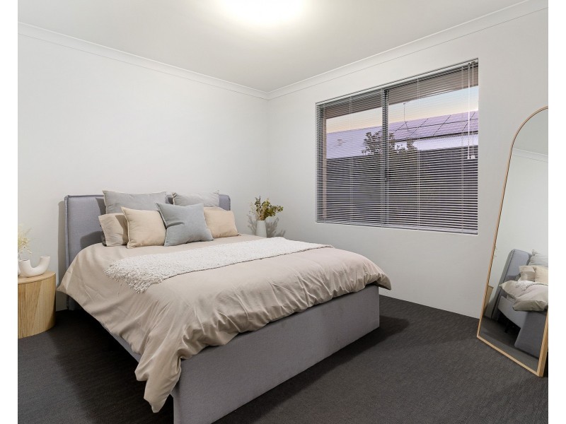 11 AUBURN WAY, Baldivis WA 6171