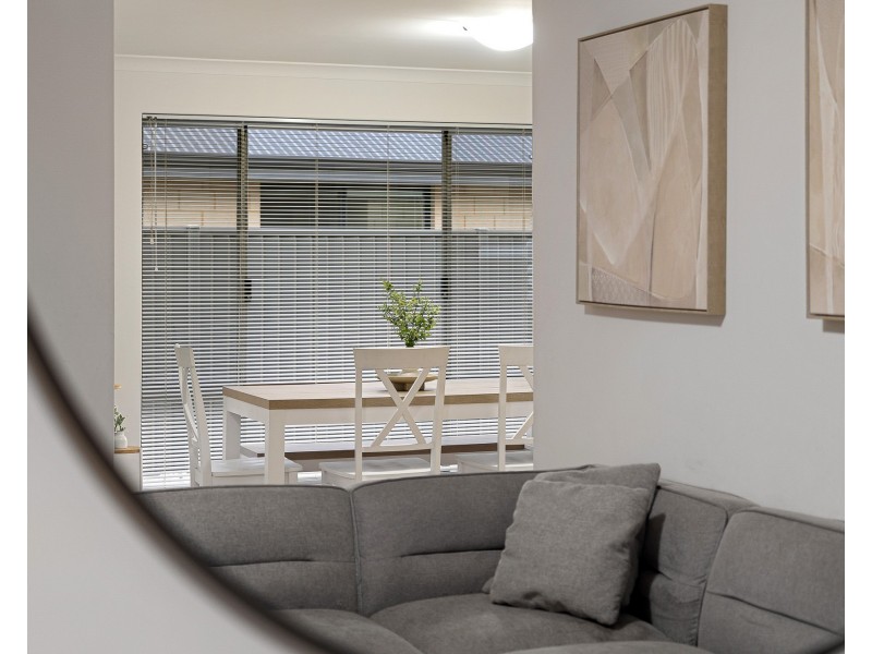 11 AUBURN WAY, Baldivis WA 6171
