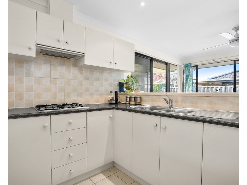 15/5 SAINTE MAXIME AVENUE, Port Kennedy WA 6172