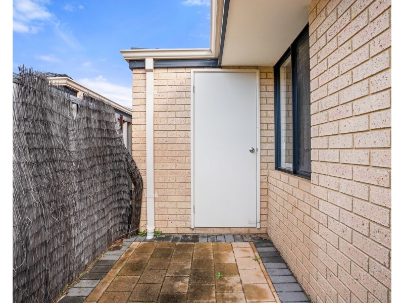 15/5 SAINTE MAXIME AVENUE, Port Kennedy WA 6172