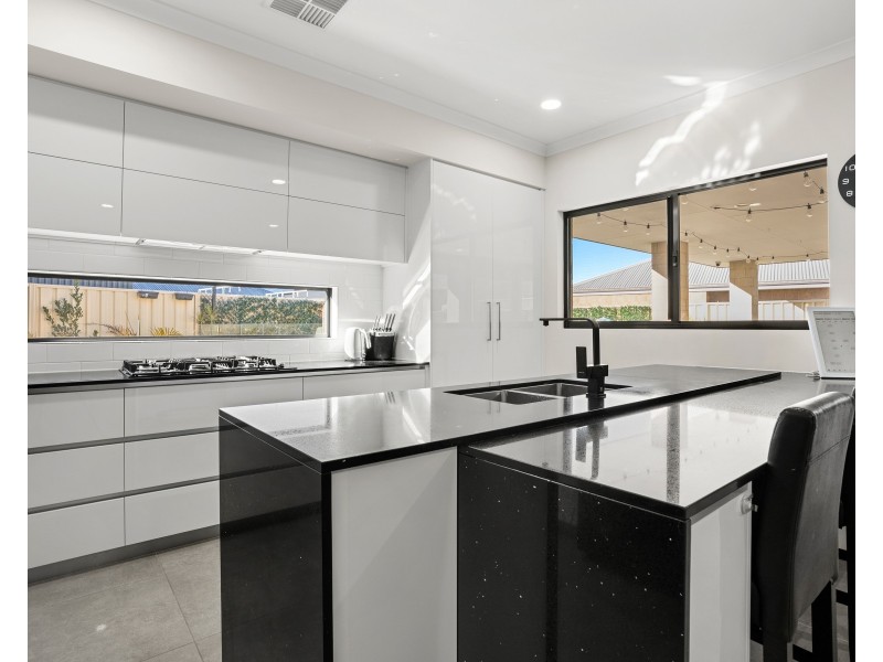 3 MIKADO RISE, Madora Bay WA 6210