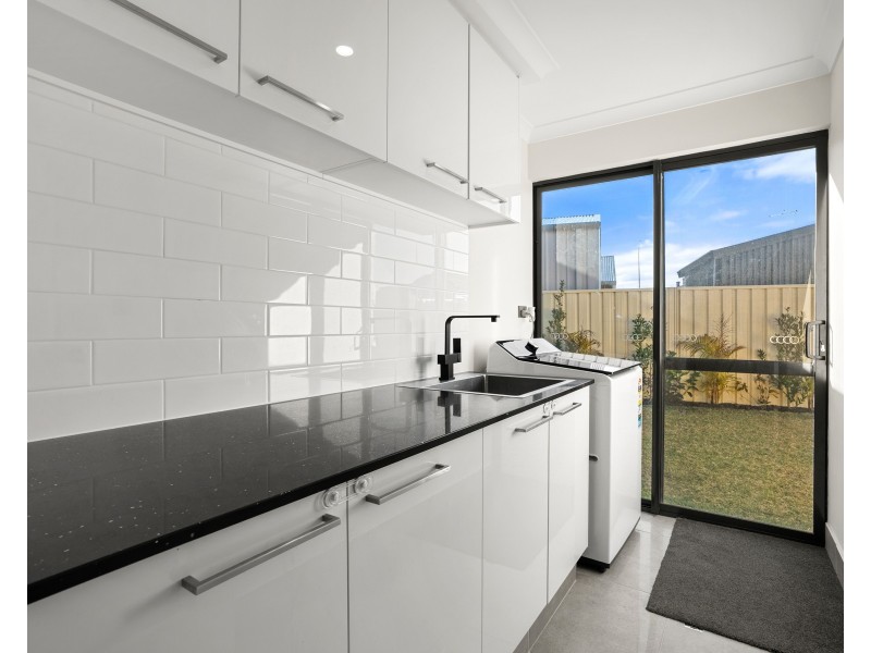 3 MIKADO RISE, Madora Bay WA 6210