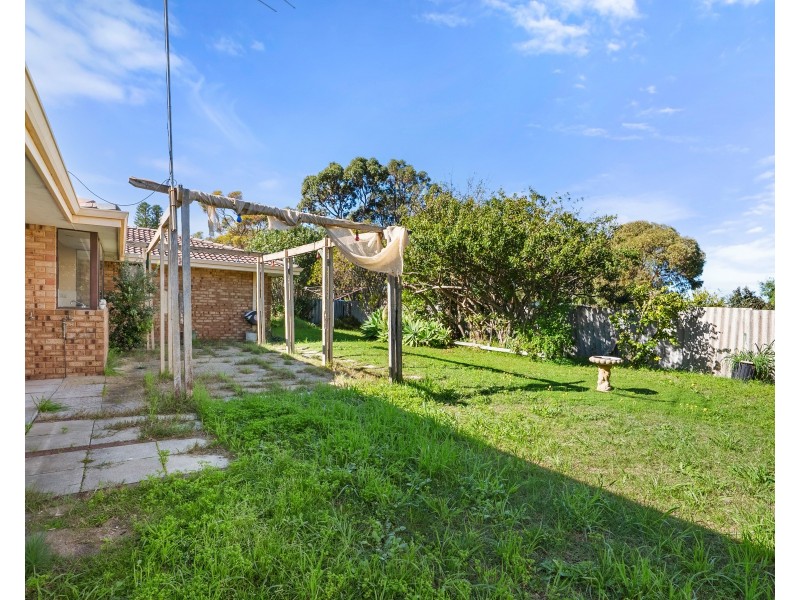 34 RICKETTS COURT, Rockingham WA 6168