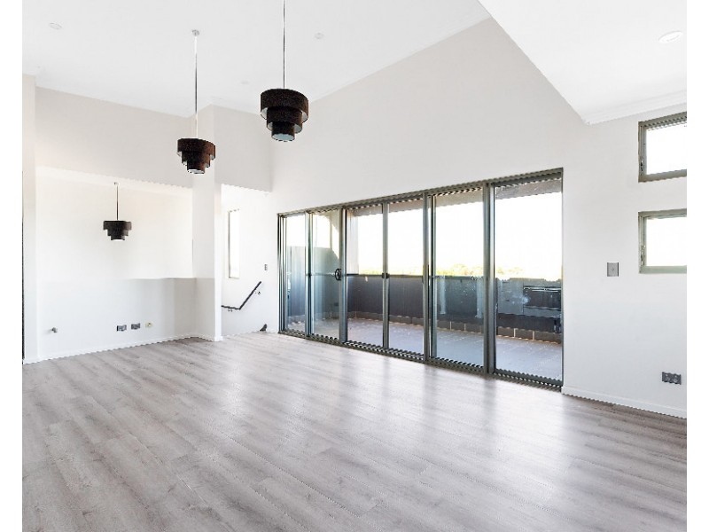 10 SHORE LANE, Port Kennedy WA 6172
