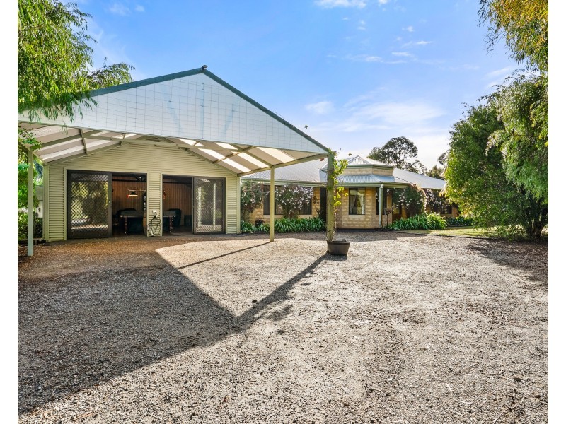 36 Beacham Road, Serpentine WA 6125