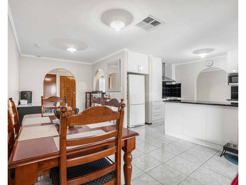 3 CASILDA PLACE, Cooloongup WA 6168