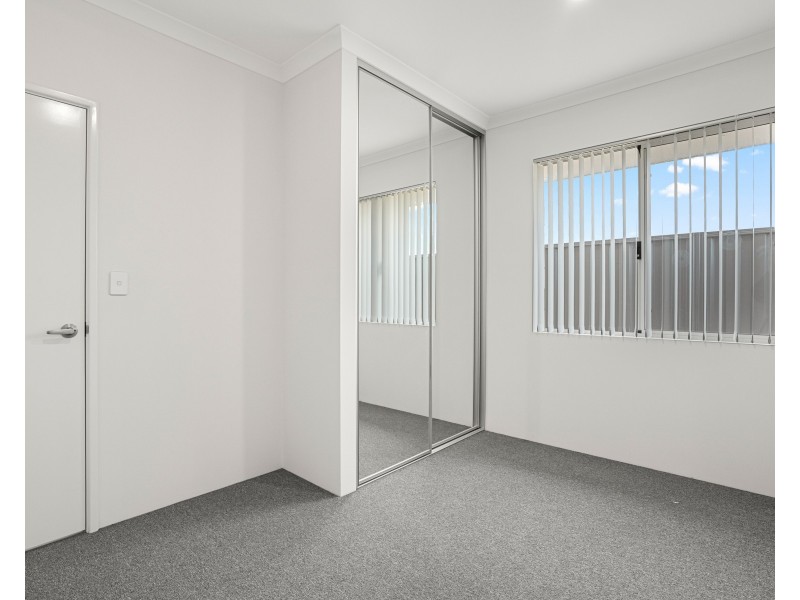 4 Lustre Rd, Baldivis WA 6171