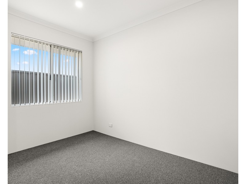 4 Lustre Rd, Baldivis WA 6171