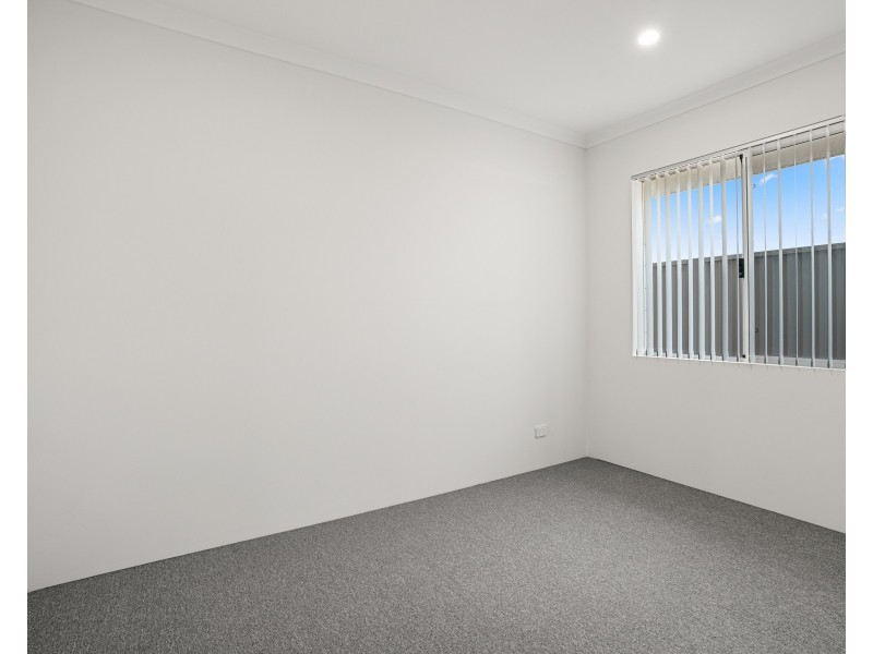 4 Lustre Rd, Baldivis WA 6171