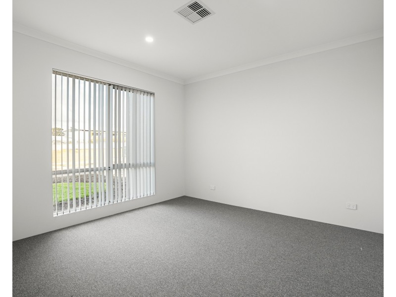 4 Lustre Rd, Baldivis WA 6171