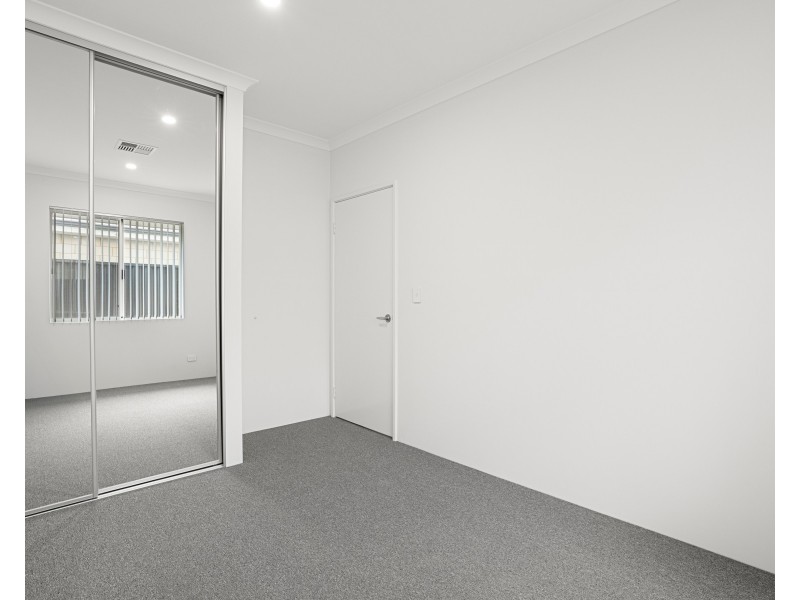 4 Lustre Rd, Baldivis WA 6171