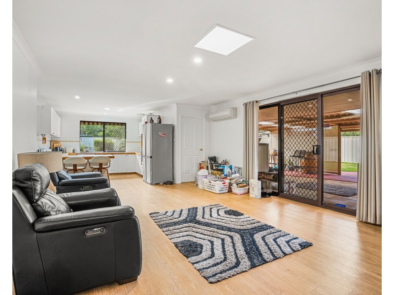 38 Frederick St, Shoalwater WA 6169