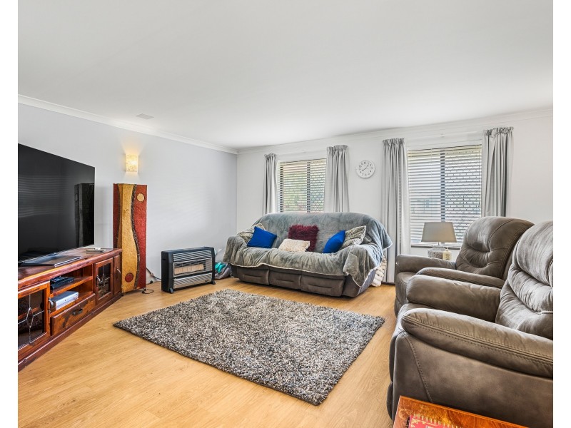 38 Frederick St, Shoalwater WA 6169
