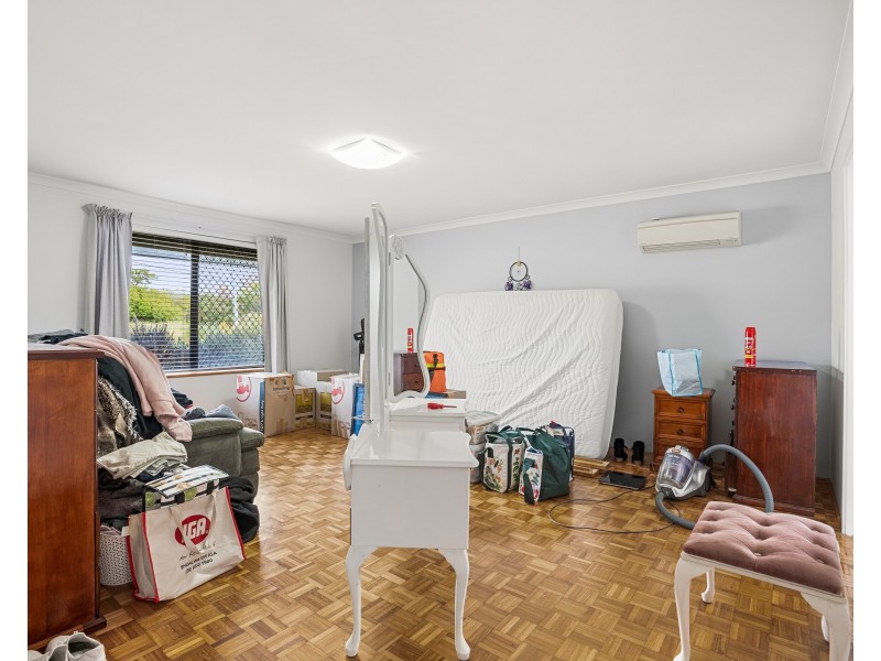 38 Frederick St, Shoalwater WA 6169