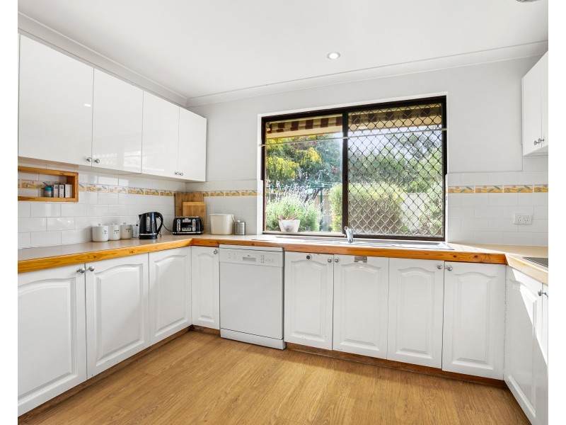 38 Frederick St, Shoalwater WA 6169