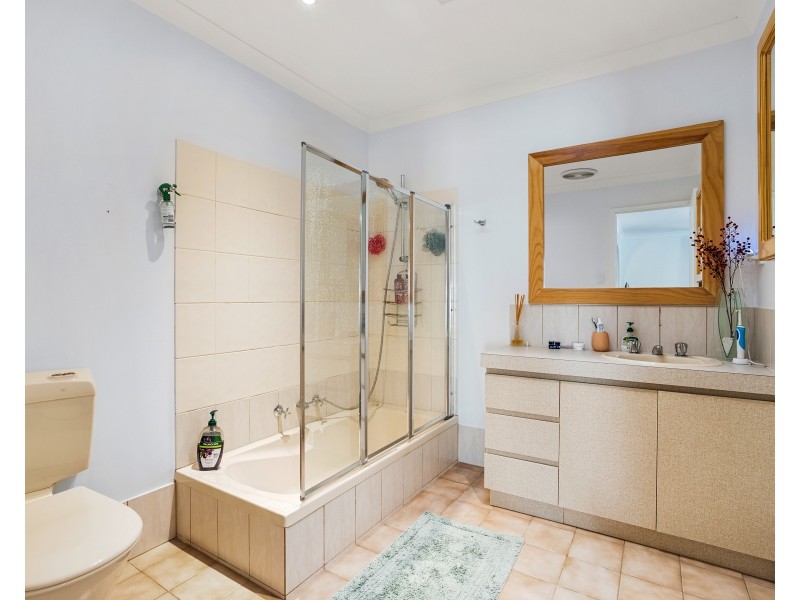 38 Frederick St, Shoalwater WA 6169