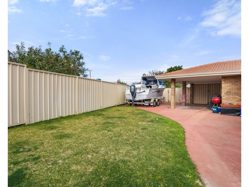 38 Frederick St, Shoalwater WA 6169