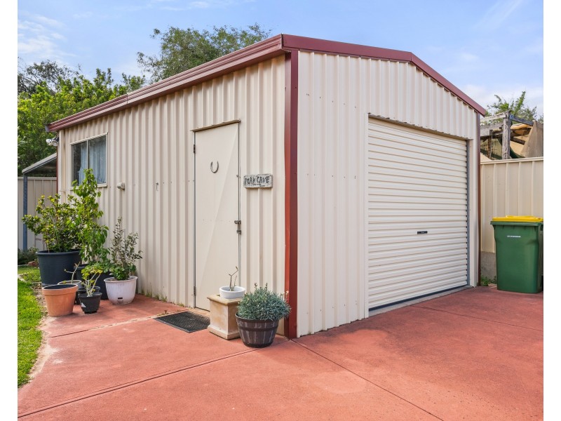 38 Frederick St, Shoalwater WA 6169
