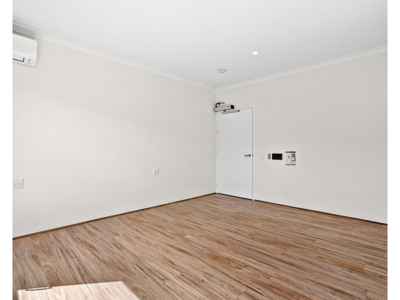 10 Gunwale Avenue, Port Kennedy WA 6172