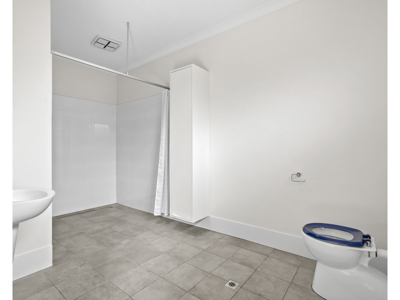 10 Gunwale Avenue, Port Kennedy WA 6172