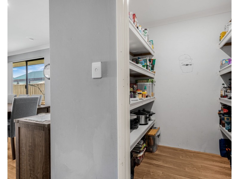 36 Greenshank Road, Harrisdale WA 6112