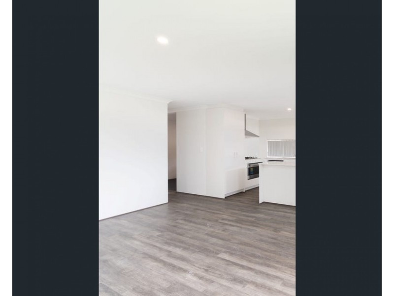 104 McDonald Rd, Baldivis WA 6171