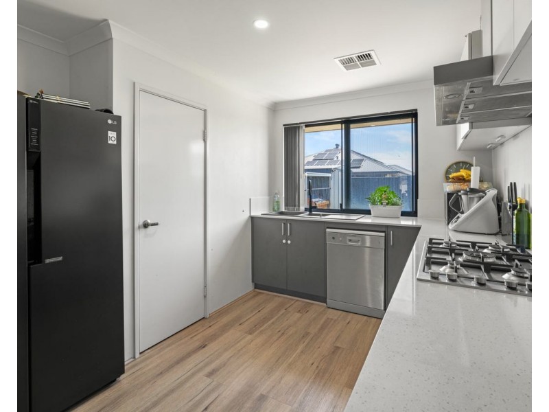 73 Pleasantview Parade, Baldivis WA 6171