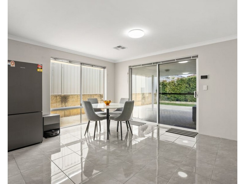 109 Tangadee Rd, Golden Bay WA 6174