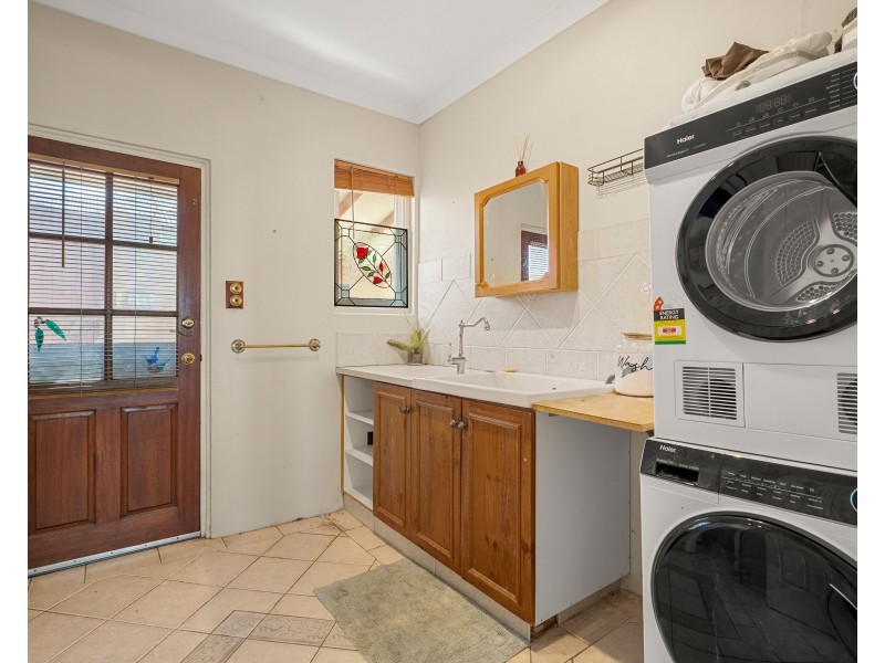 135 Safety Bay Road, Shoalwater WA 6169