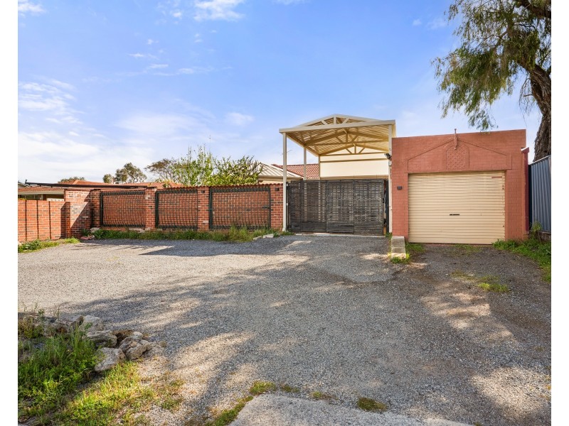 135 Safety Bay Road, Shoalwater WA 6169