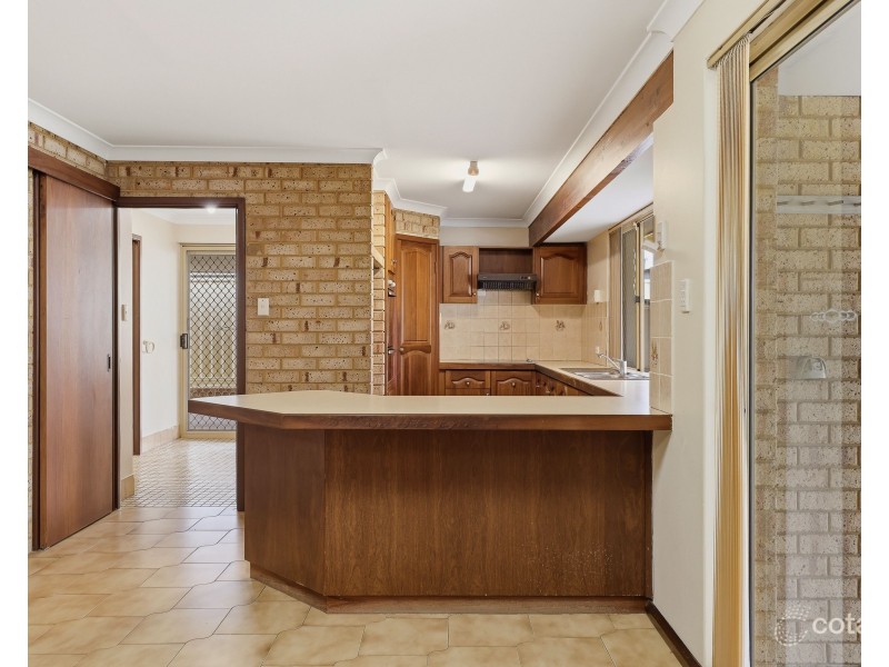 114 Currie Street, Warnbro WA 6169