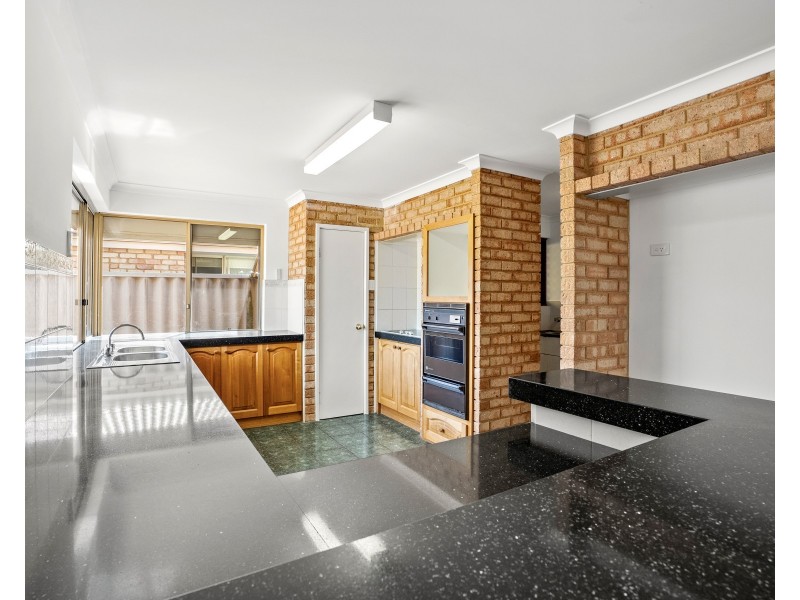 9 SCHOONER PLACE, Waikiki WA 6169
