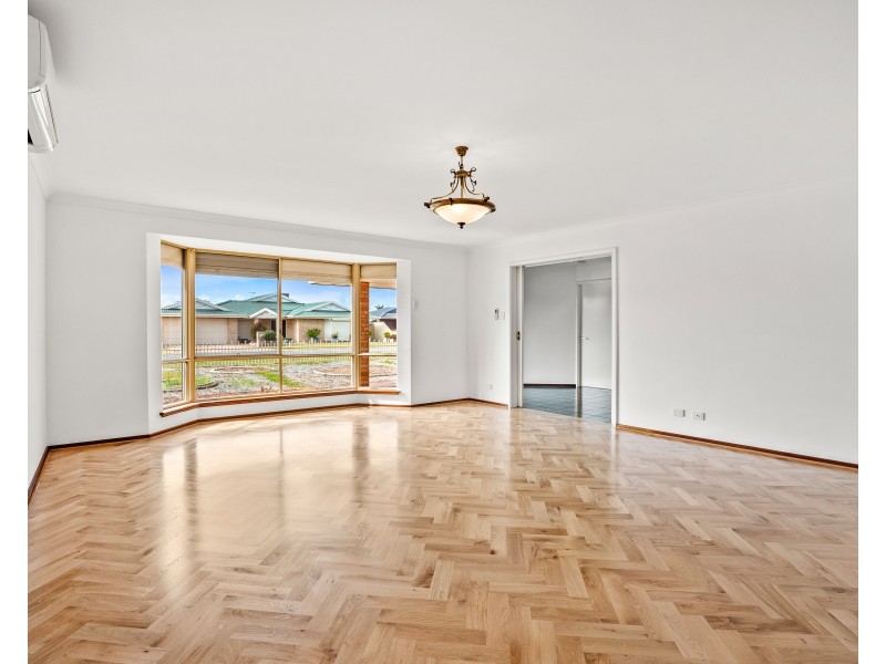 9 SCHOONER PLACE, Waikiki WA 6169