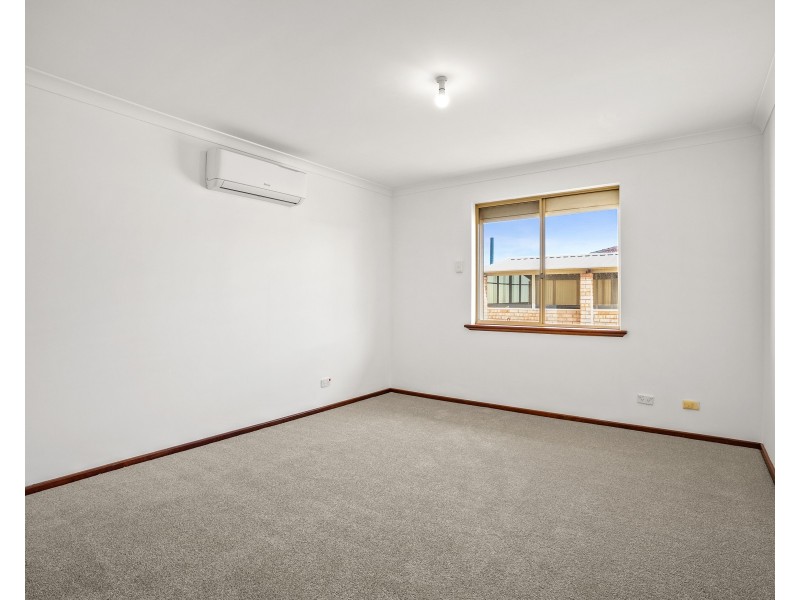 9 SCHOONER PLACE, Waikiki WA 6169
