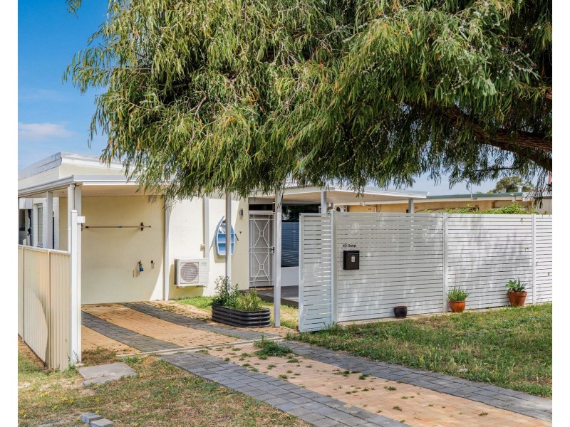 4/31 George Street, Rockingham WA 6168