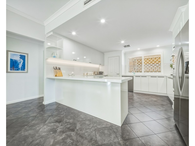 16B Dermer Road, Beaconsfield WA 6162