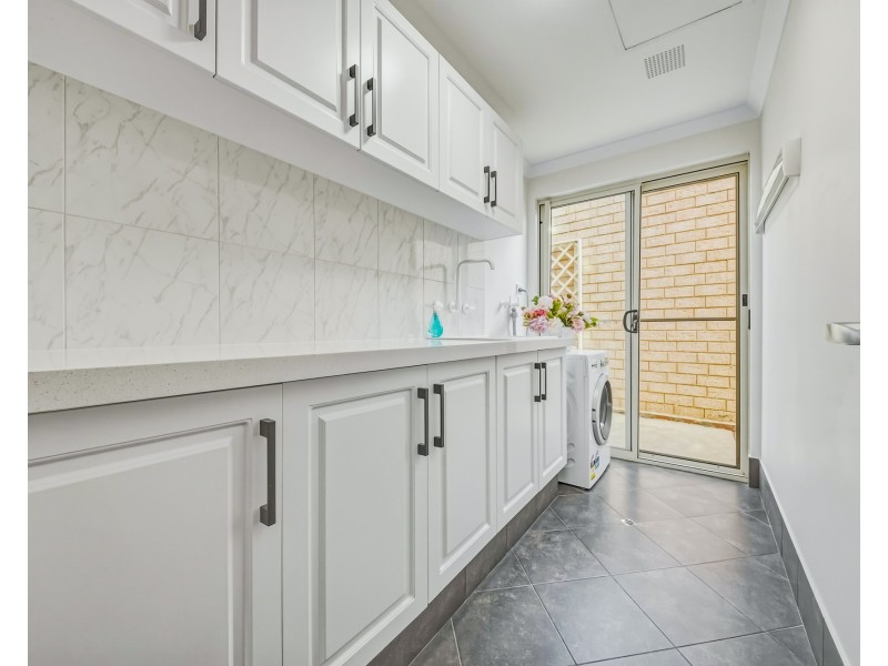 16B Dermer Road, Beaconsfield WA 6162
