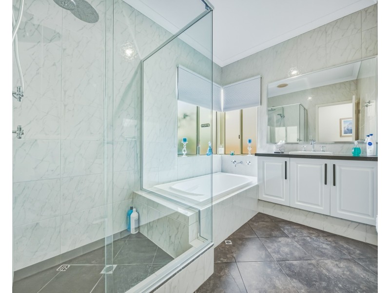 16B Dermer Road, Beaconsfield WA 6162