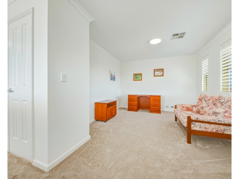 16B Dermer Road, Beaconsfield WA 6162