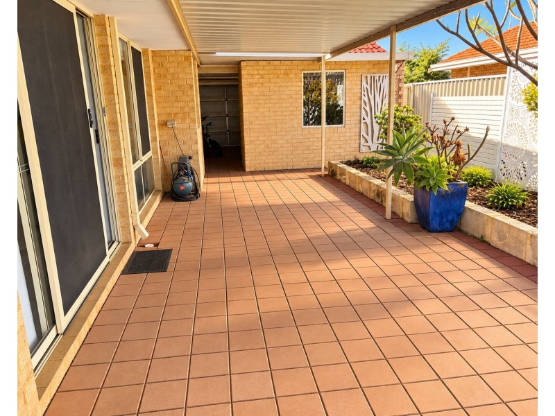 4 Jaywick Close, Safety Bay WA 6169
