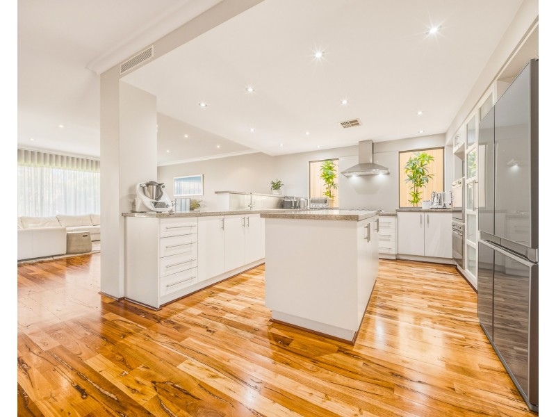 7 Turtles Bend, Secret Harbour WA 6173