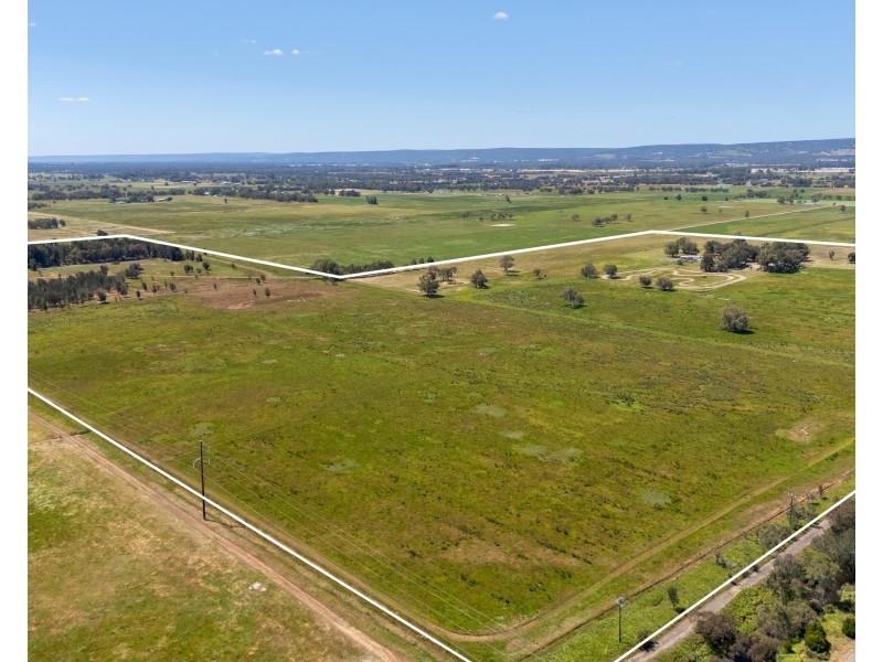 1087 Mundijong Road, Oldbury WA 6121