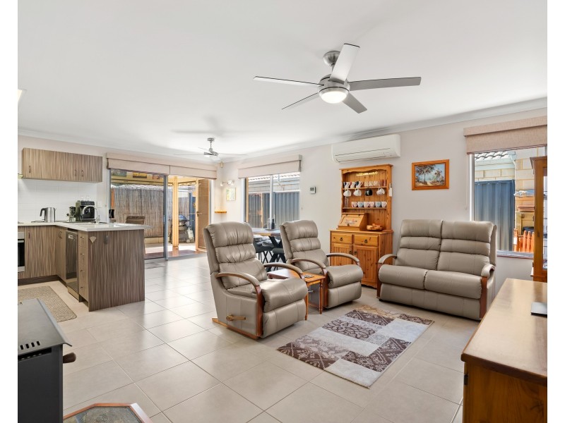 27 Chestnut Way, Baldivis WA 6171