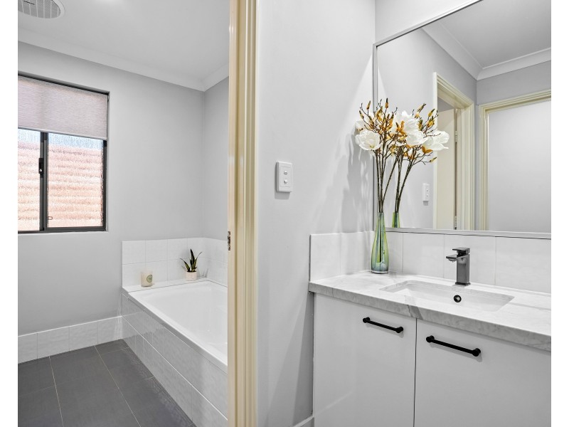 9 Fratton Place, Baldivis WA 6171