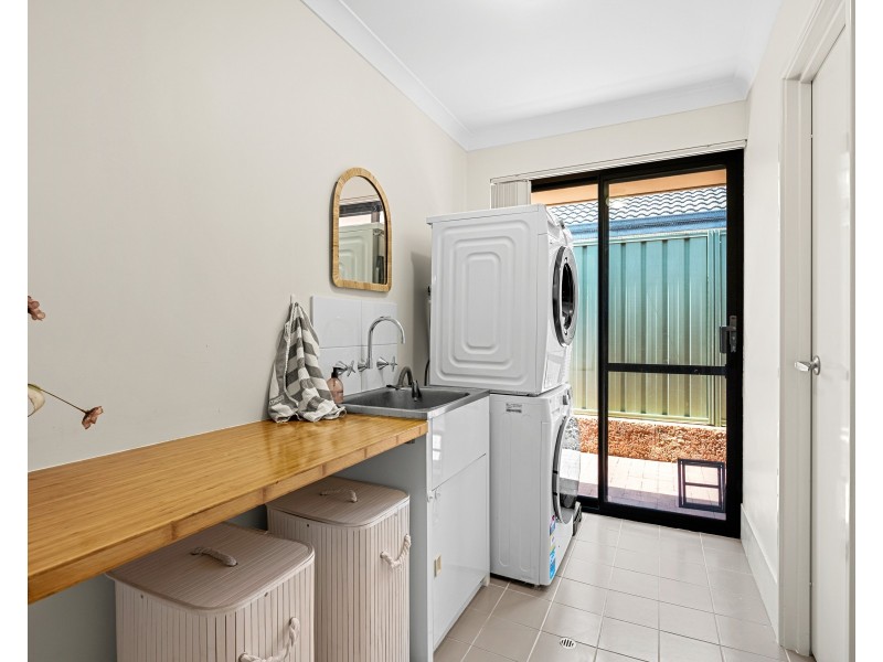 21 Blaxland Terrace, Baldivis WA 6171