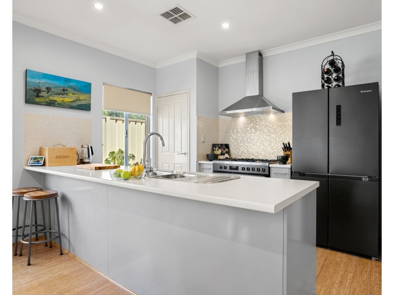 17 David Fisher Loop, Baldivis WA 6171