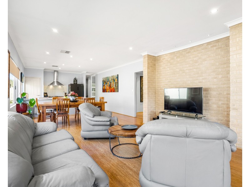 17 David Fisher Loop, Baldivis WA 6171