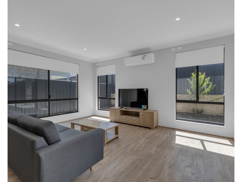 109 Butterleaf Road, Baldivis WA 6171