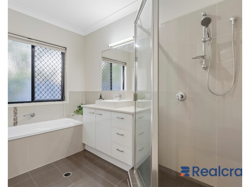 46 Sandalwood Street, Heathwood QLD 4110