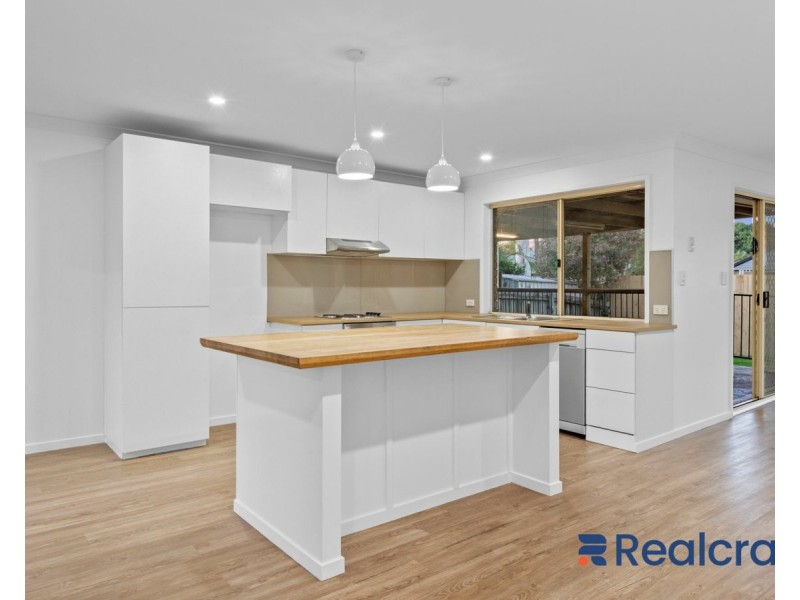 30 Elmhurst Crescent, Flinders View QLD 4305